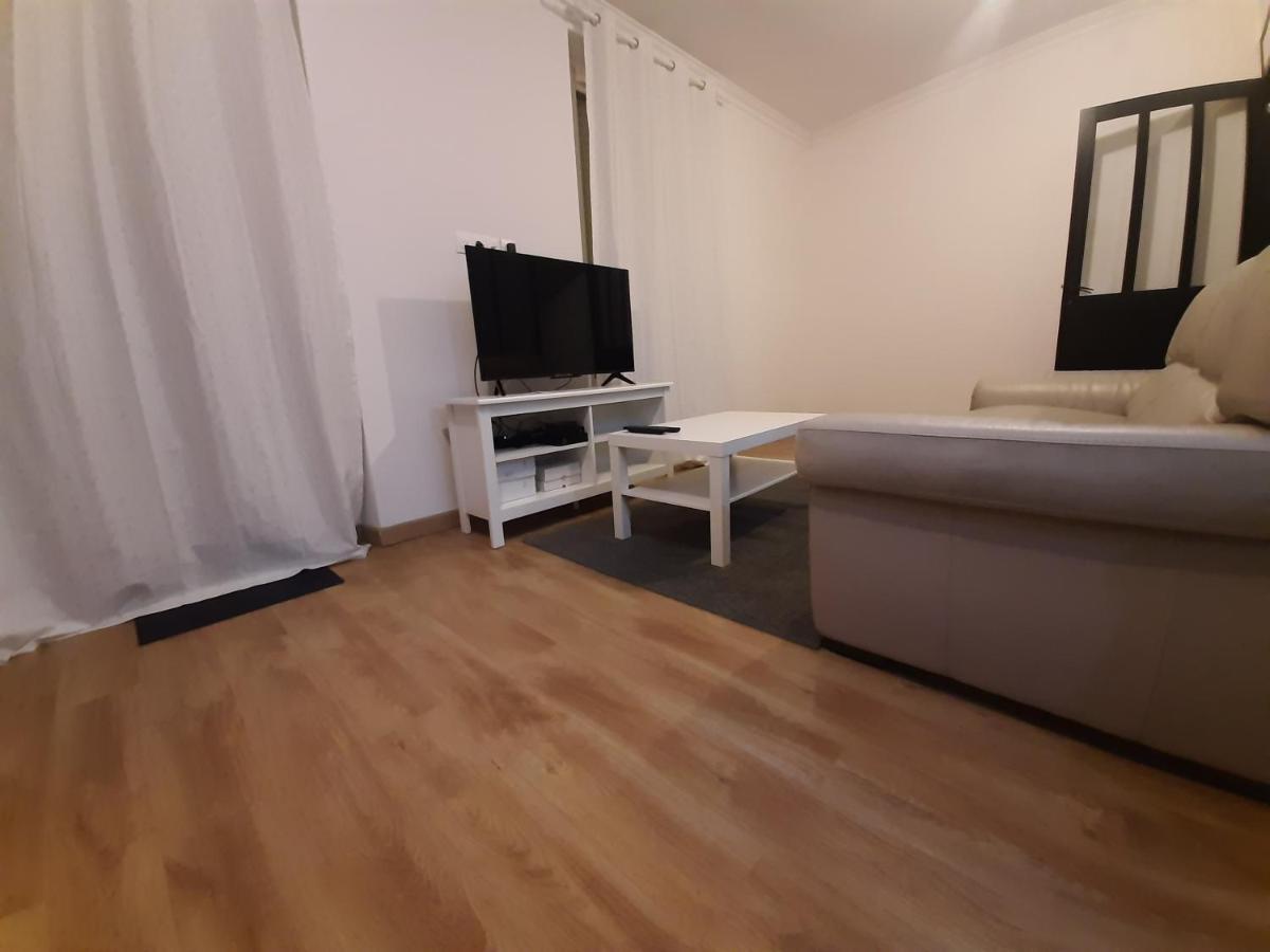 Appartement 2 Pieces, Proche Rer, Bus Et Chateau 랑부예 외부 사진