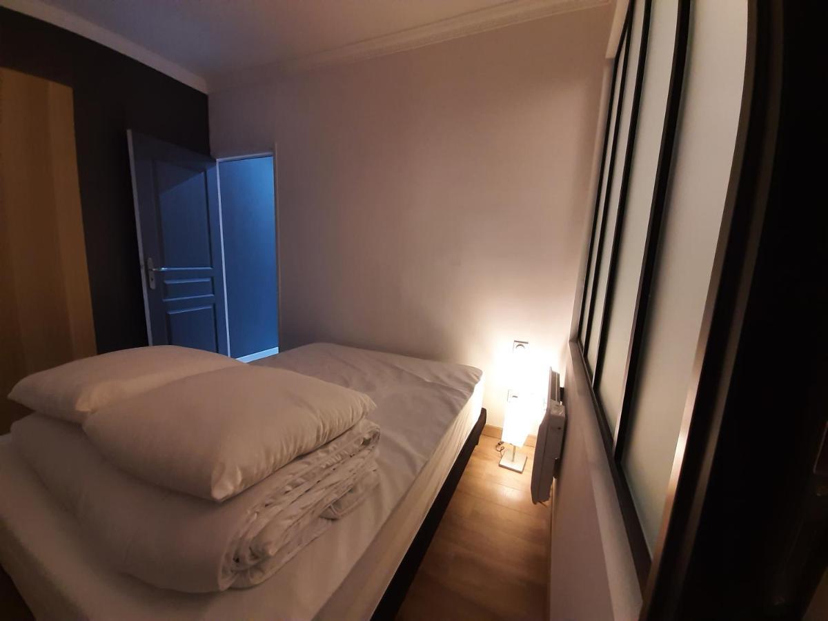 Appartement 2 Pieces, Proche Rer, Bus Et Chateau 랑부예 외부 사진